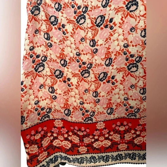 Rose + Olive vneck ruffle collar sleeveless multicolor top - Picture 4 of 7